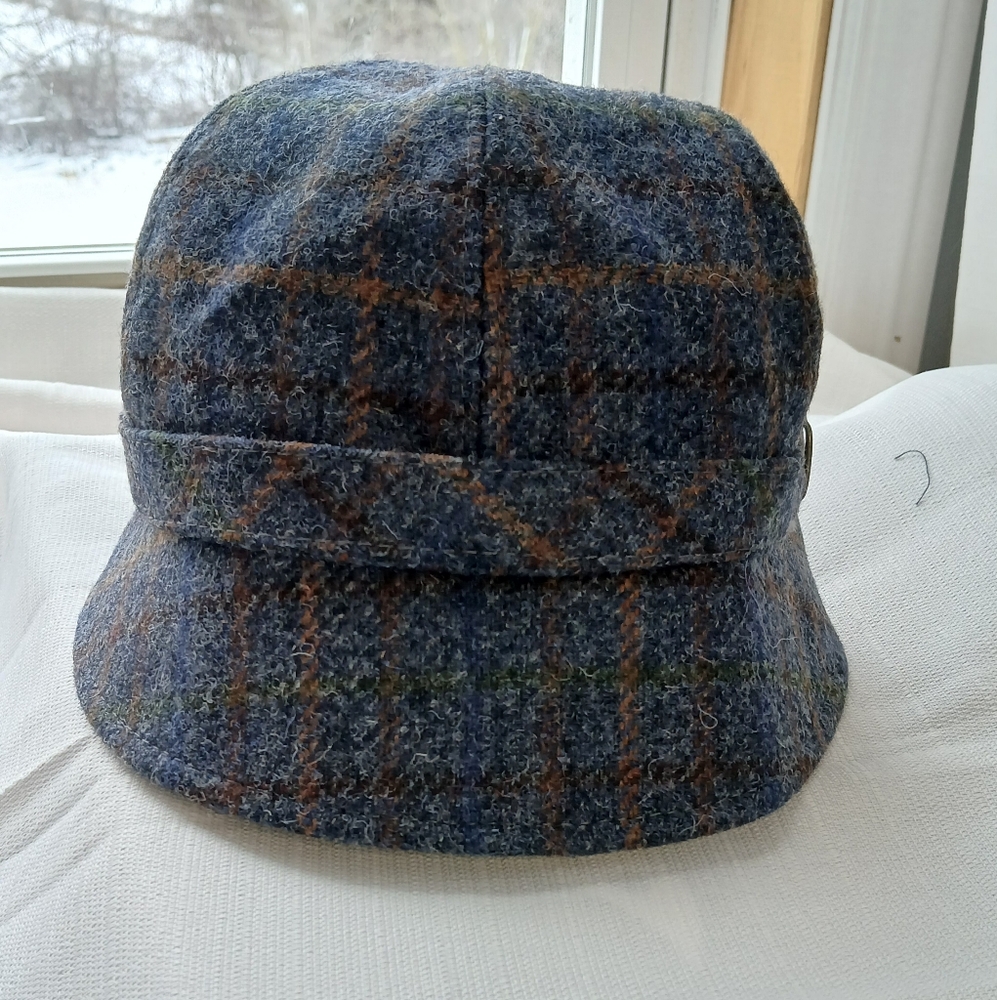 Mucros weavers flapper hat 100% wool made in Ireland